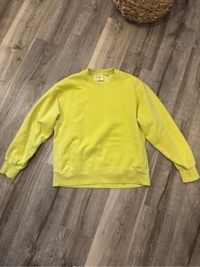 Aritzia Crewneck Sweatshirt - Women’s